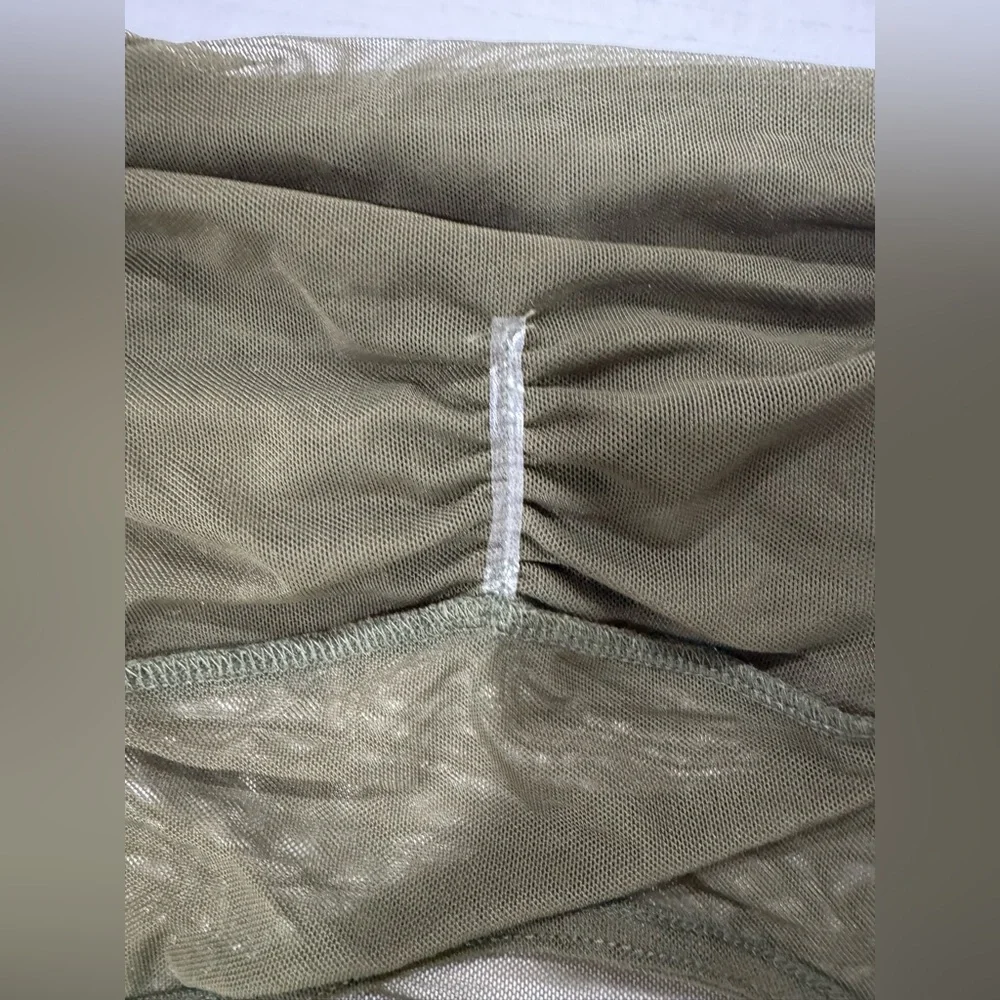 Urban Outfitters Olive Mesh Long Sleeve Blouse NWOT Sz M - Picture 7 of 14